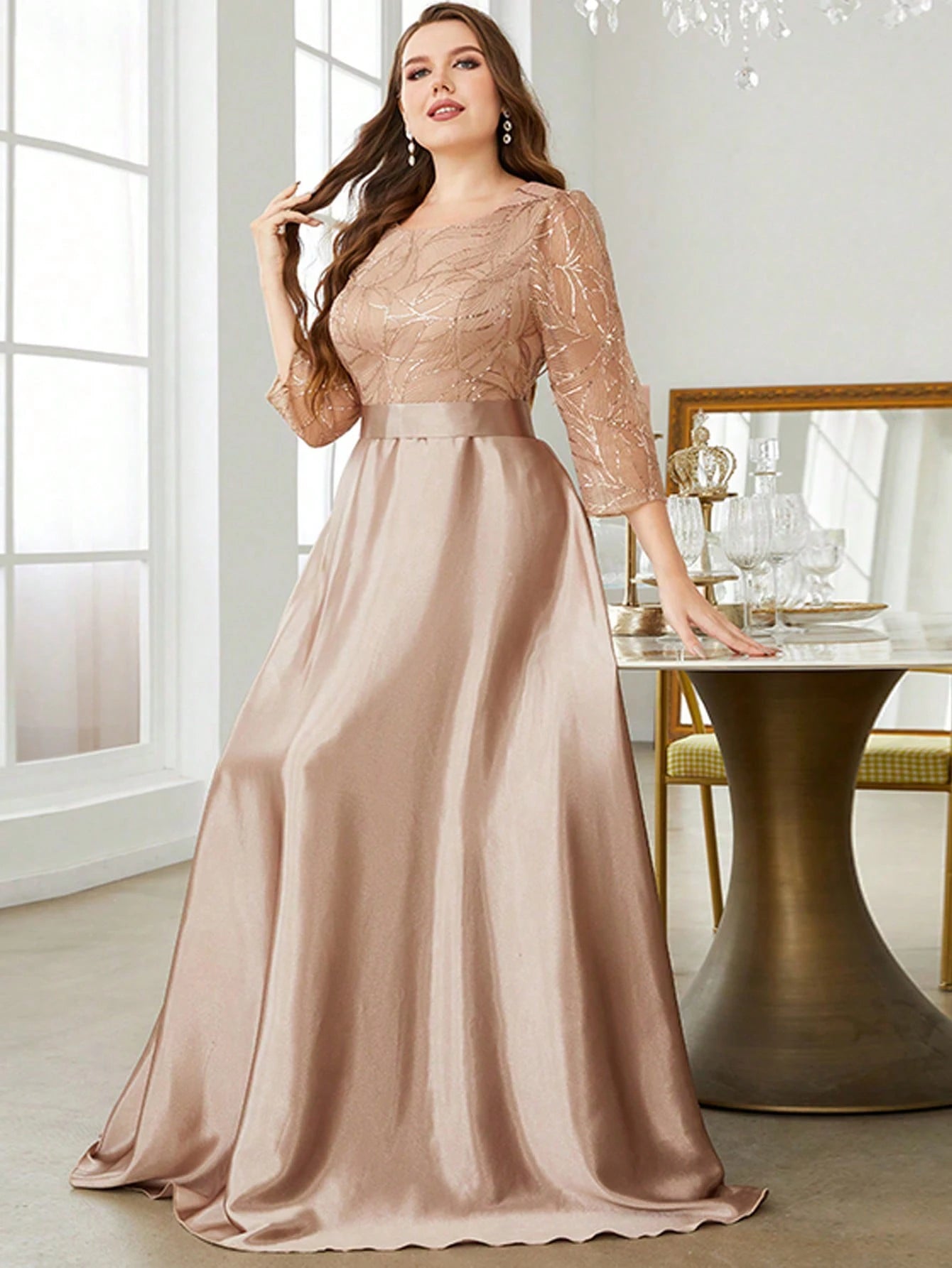 Champagne Round Neck Lace Sleeve Plus Size Party Dress