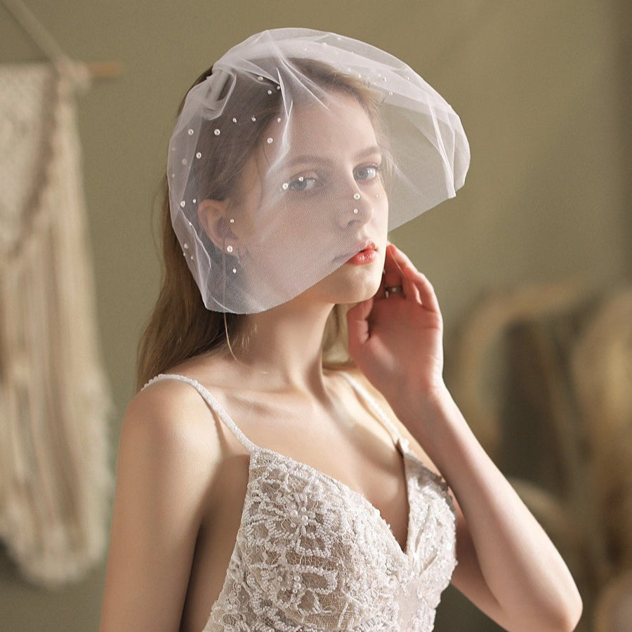 Short Veil Face Cover With Pearls