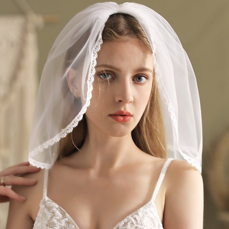 Short Bridal Veil Lace Edge