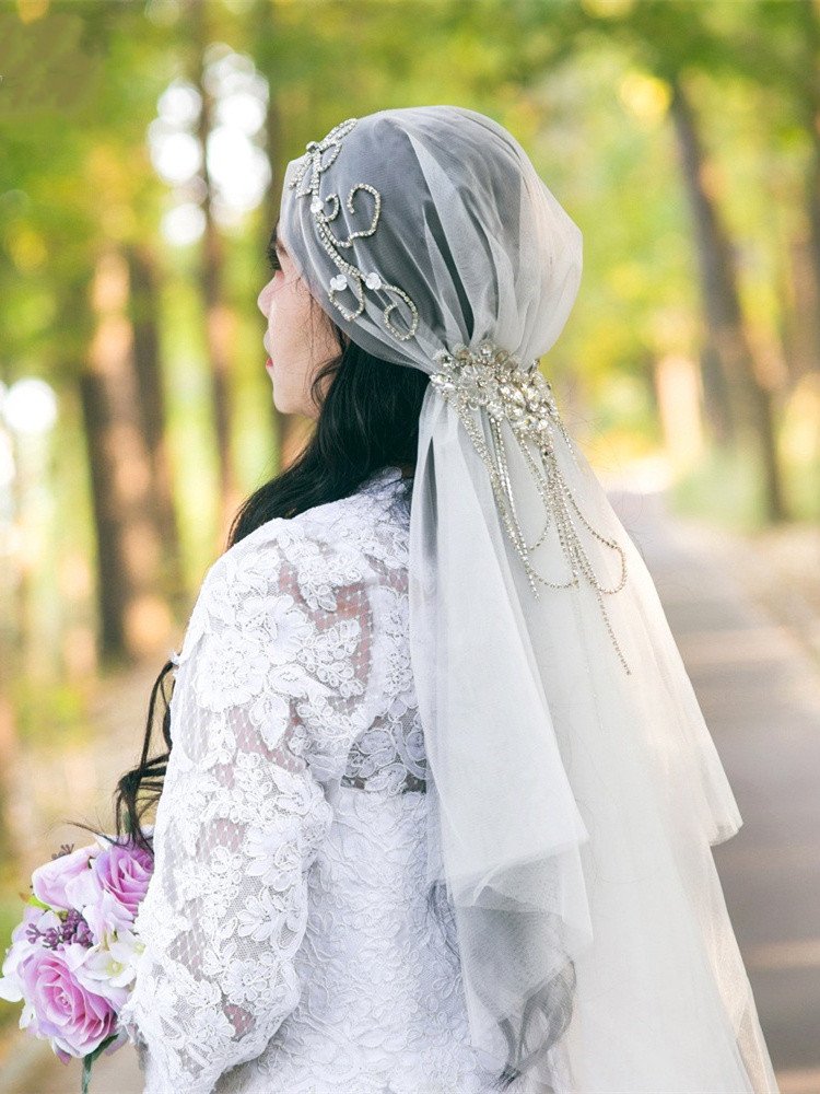 Juliet Cap Vintage Crystals Bridal Veil