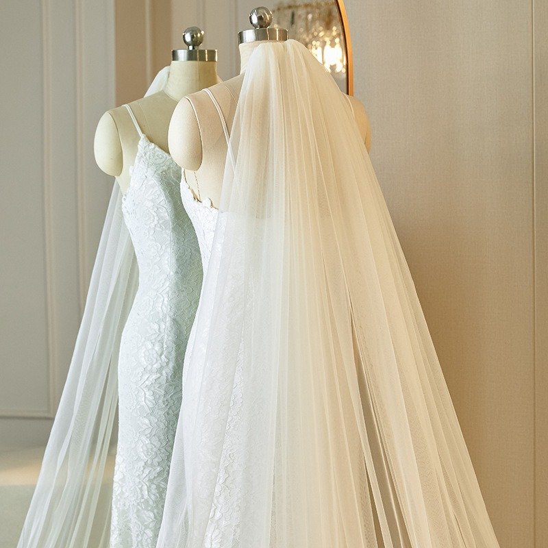 Cathedral Veil Petal Shaped With Lace Edge