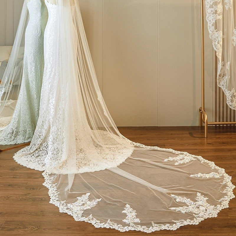 Cathedral Veil One Layer With Lace Edge