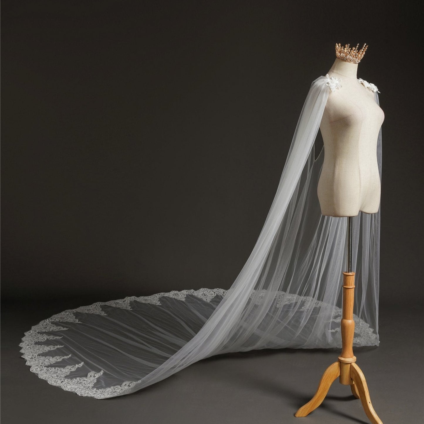 Bridal Cape Veil With Applique Lace