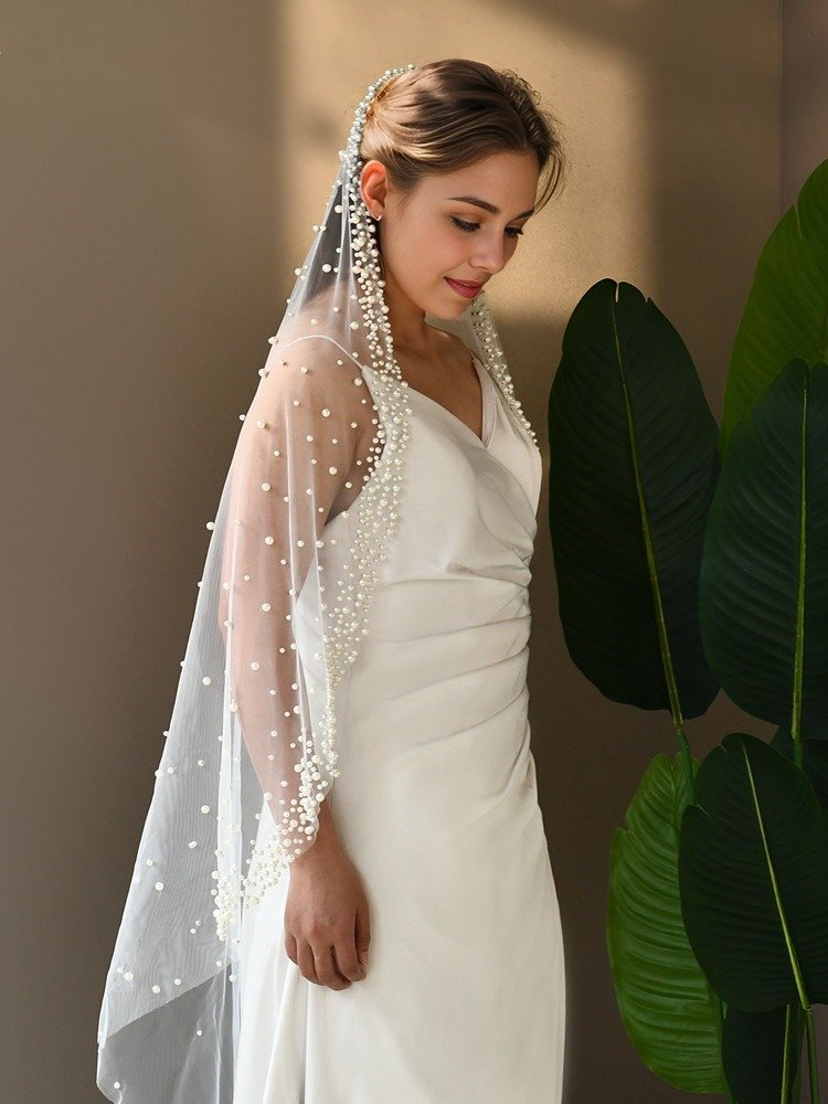 Single Layer Pearls Tulle Bridal Veil