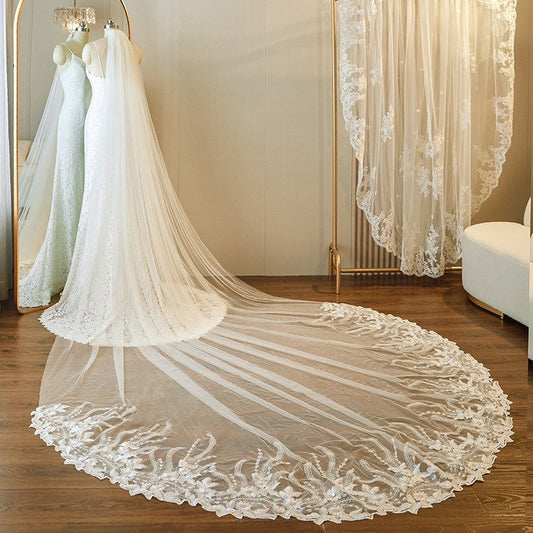 Ivory cathedral wedding veil with single-tier sheer tulle and scalloped lace trim