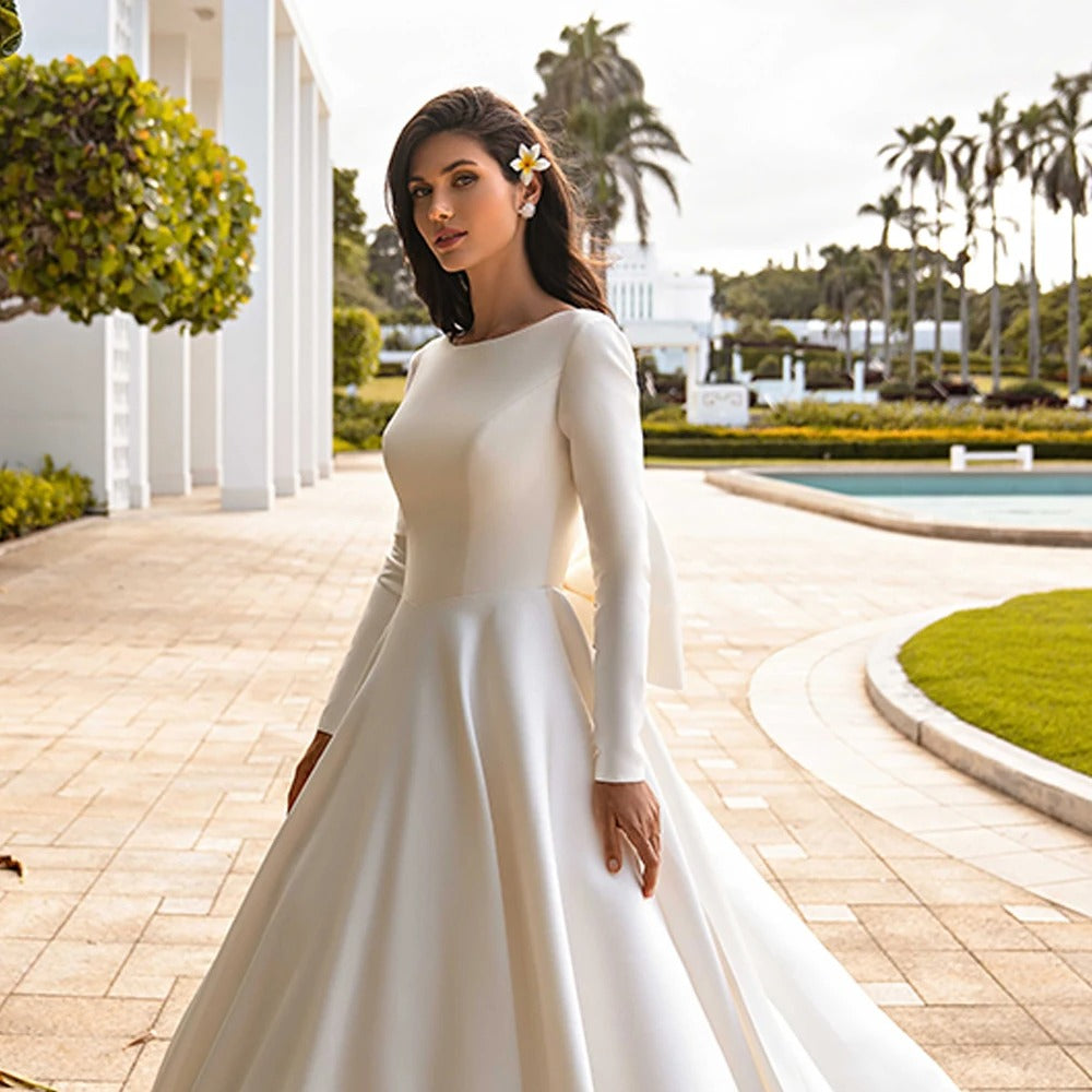 Modern Satin Ivory White Long Sleeves Wedding Dress