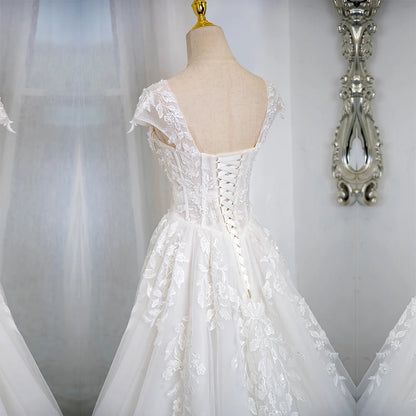 Romantic Lace Tulle Cap Sleeve Wedding Dress