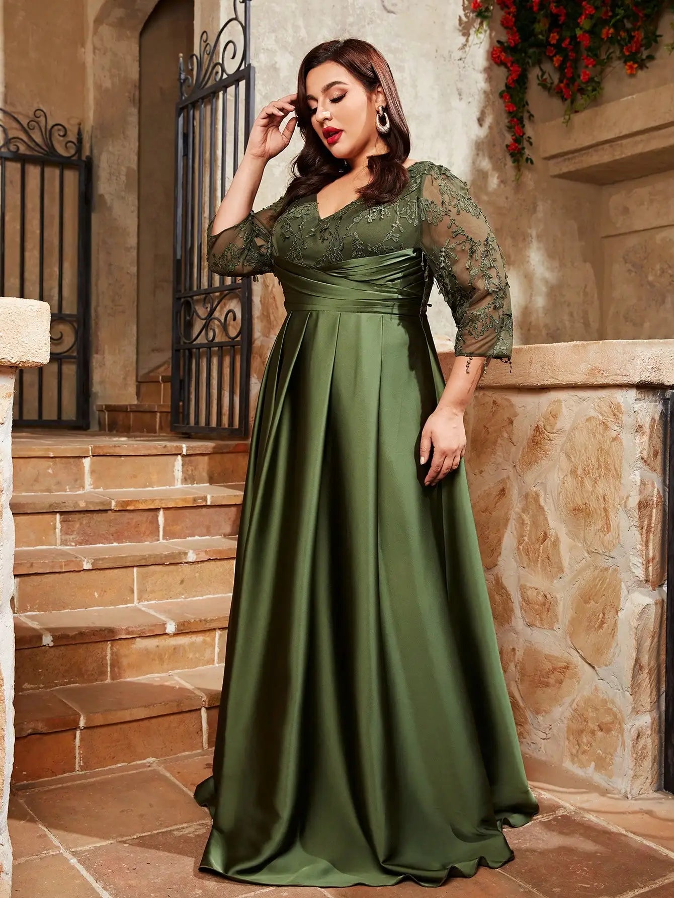 Sage Green Plus Size Satin Lace Embroidery Party Dress