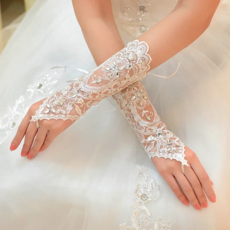 White Fingerless Lace Glove Bridal Wedding Accessories