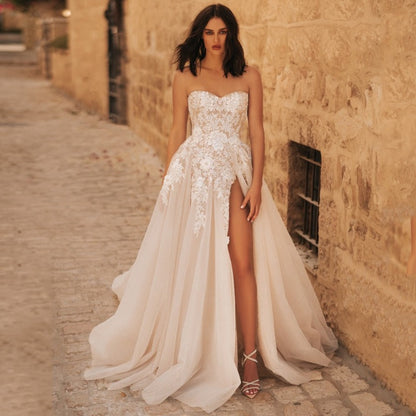 a-line tulle strapless wedding dress